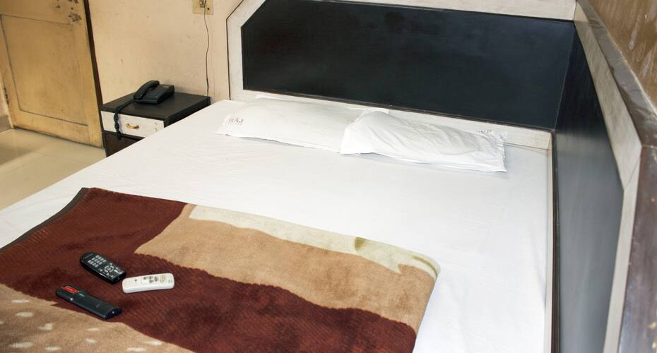 Hotel Raj Deluxe, New Delhi 4